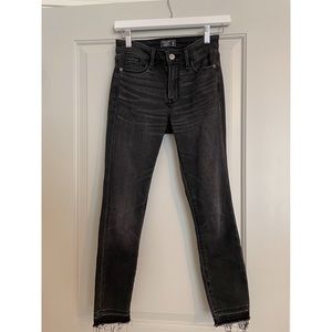 Abercrombie & Fitch Harper Low Rise Ankle Jean size 24 SHORT/00 SHORT